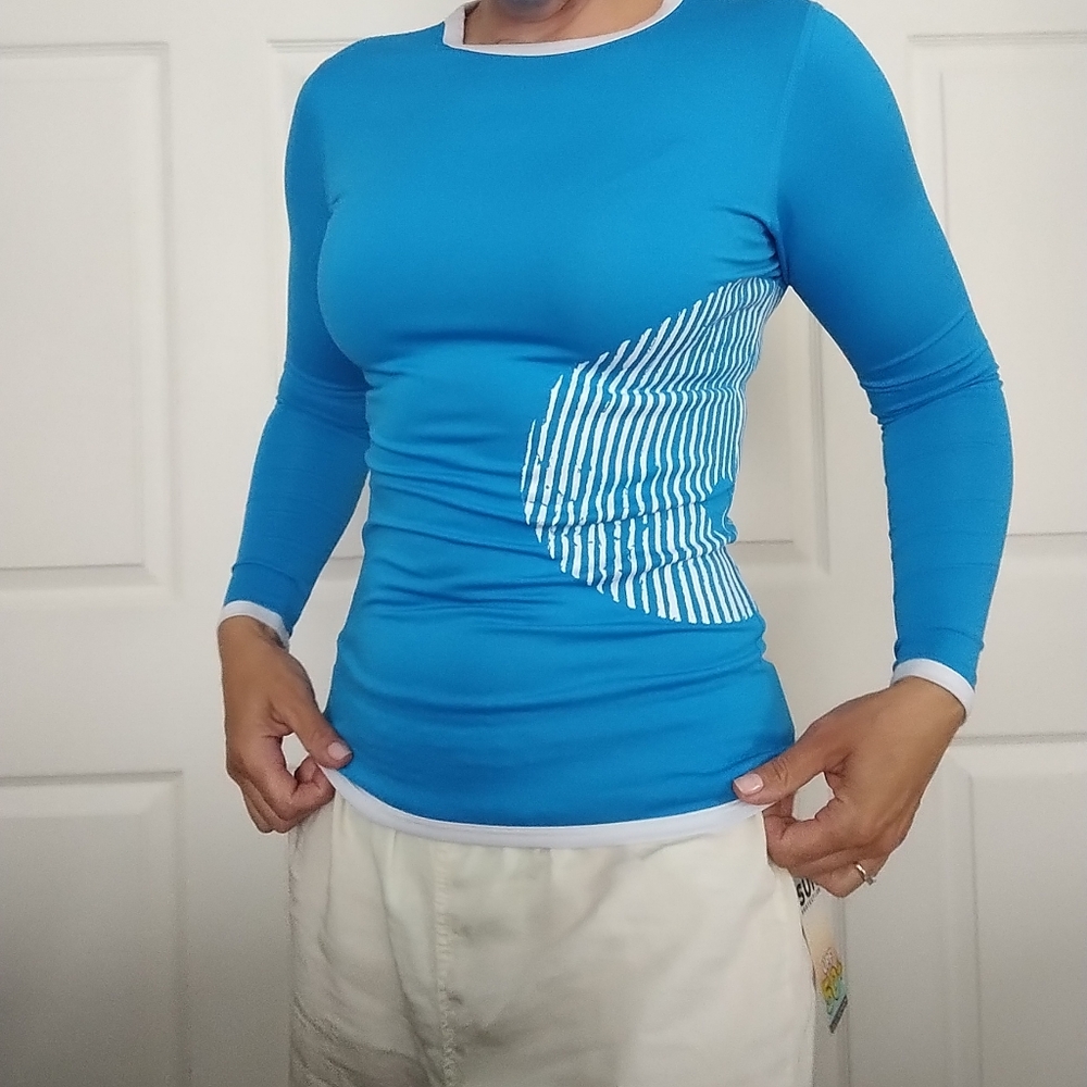 Roxy Quick Silver Long Sleeves Blue and White SPF Shirt  Medium